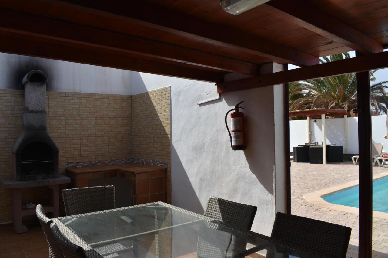 Villa Experience Heated Salty Water Pool Caleta de Fuste Extérieur photo